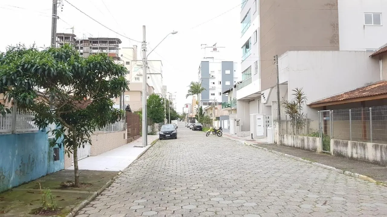 Casa de Férias Perequê Paradise - Meia praia/Itapema